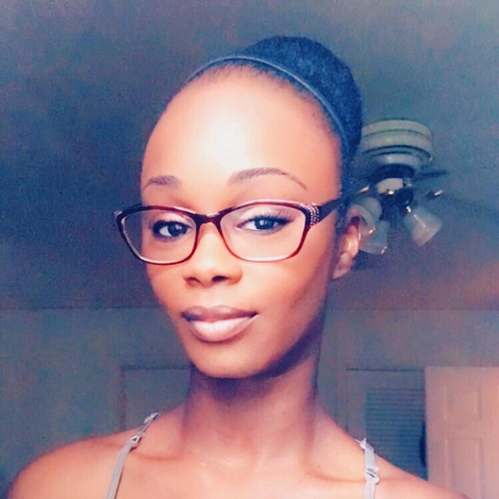 Meet your Posher, Tania